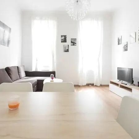 Jaukus Butas Su Dizainerio Renovacija *