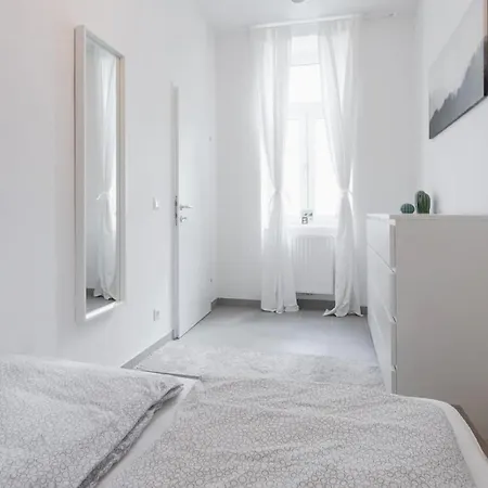 Apartment Jaukus Butas Su Dizainerio Renovacija *